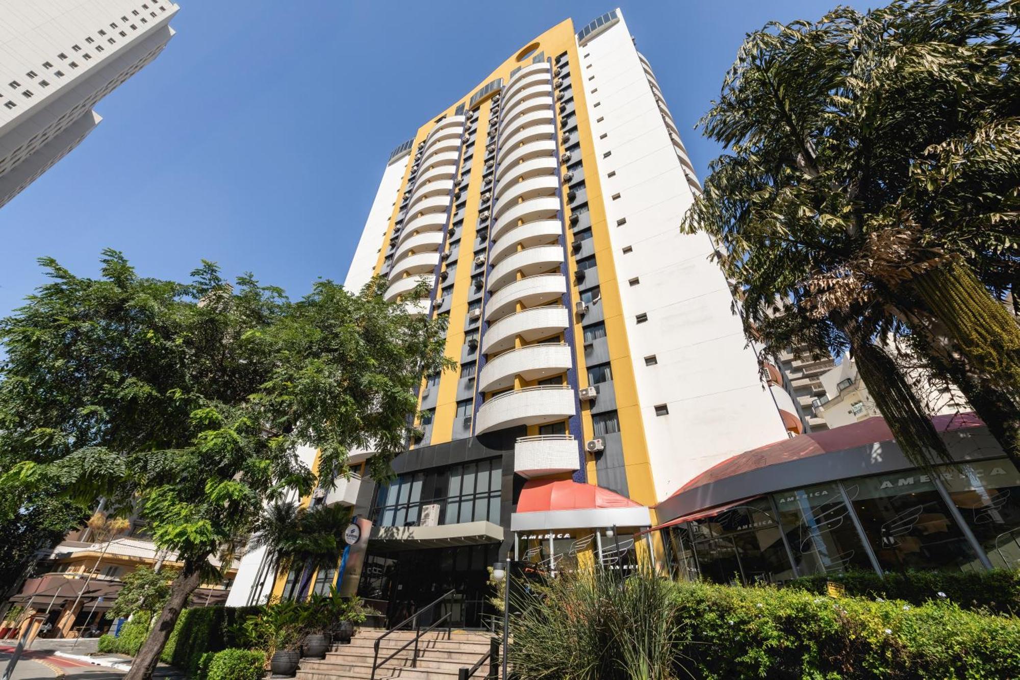 ホテル Slaviero Sao Paulo Ibirapuera エクステリア 写真